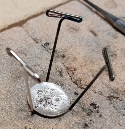 Judy Larson's Organic Fused Silver Dust Earrings - , Contemporary Wire Jewelry, Butane Torch, Soldering, Solder,  keep pulling the flame away from the disc
